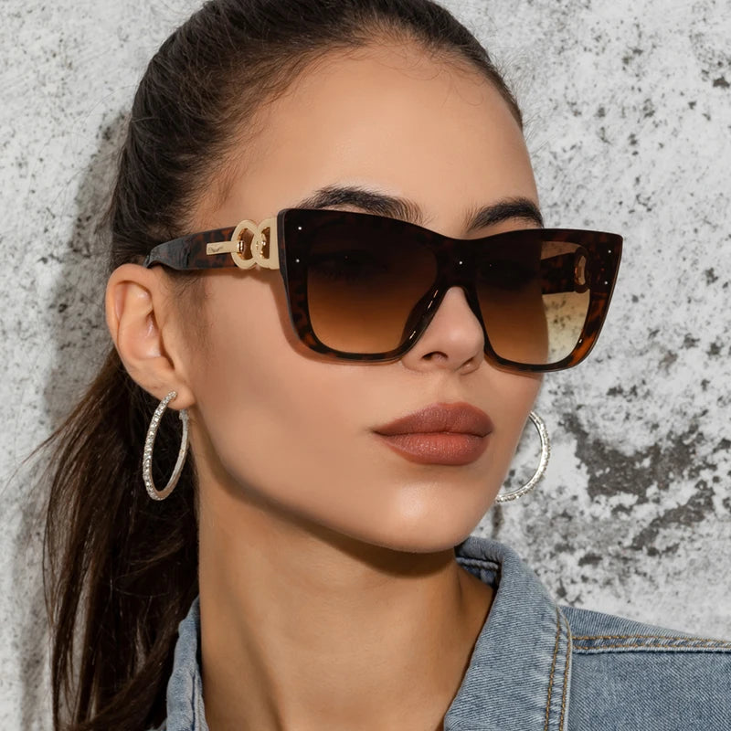 Qutox women’s fashion sunglasses close-up